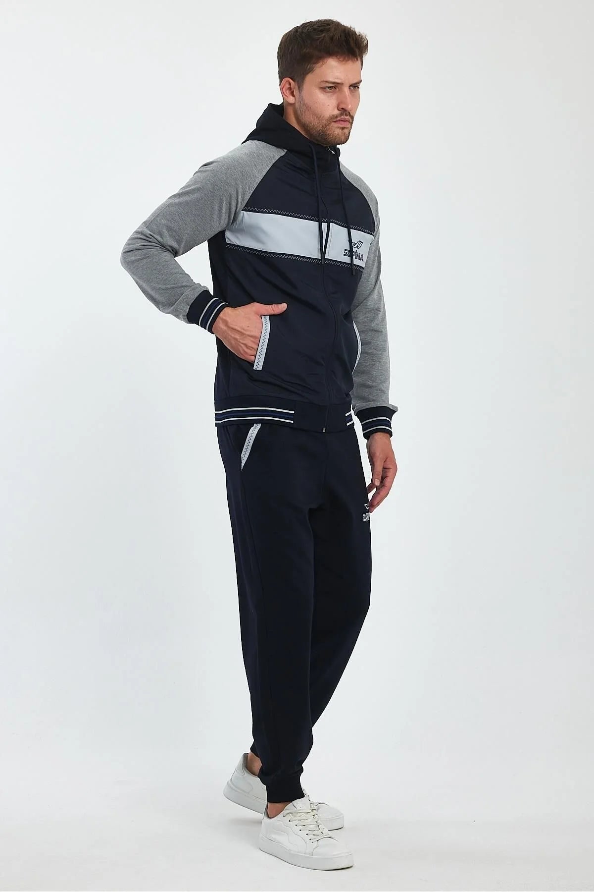 Erkek Kapüşonlu Spor Eşofman Takımı