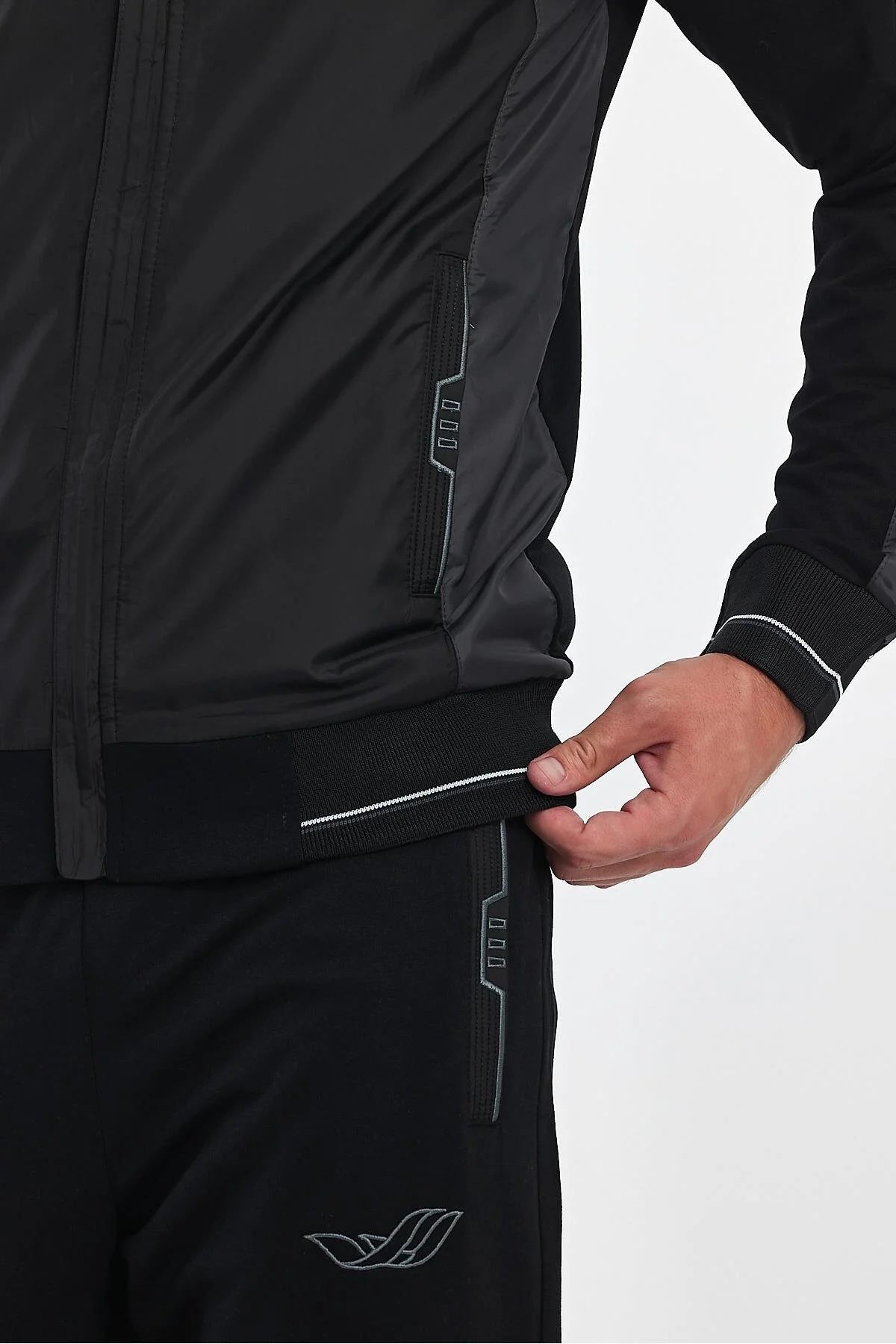 Erkek Yandan Robalı Fermuarlı Spor Eşofman Takımı