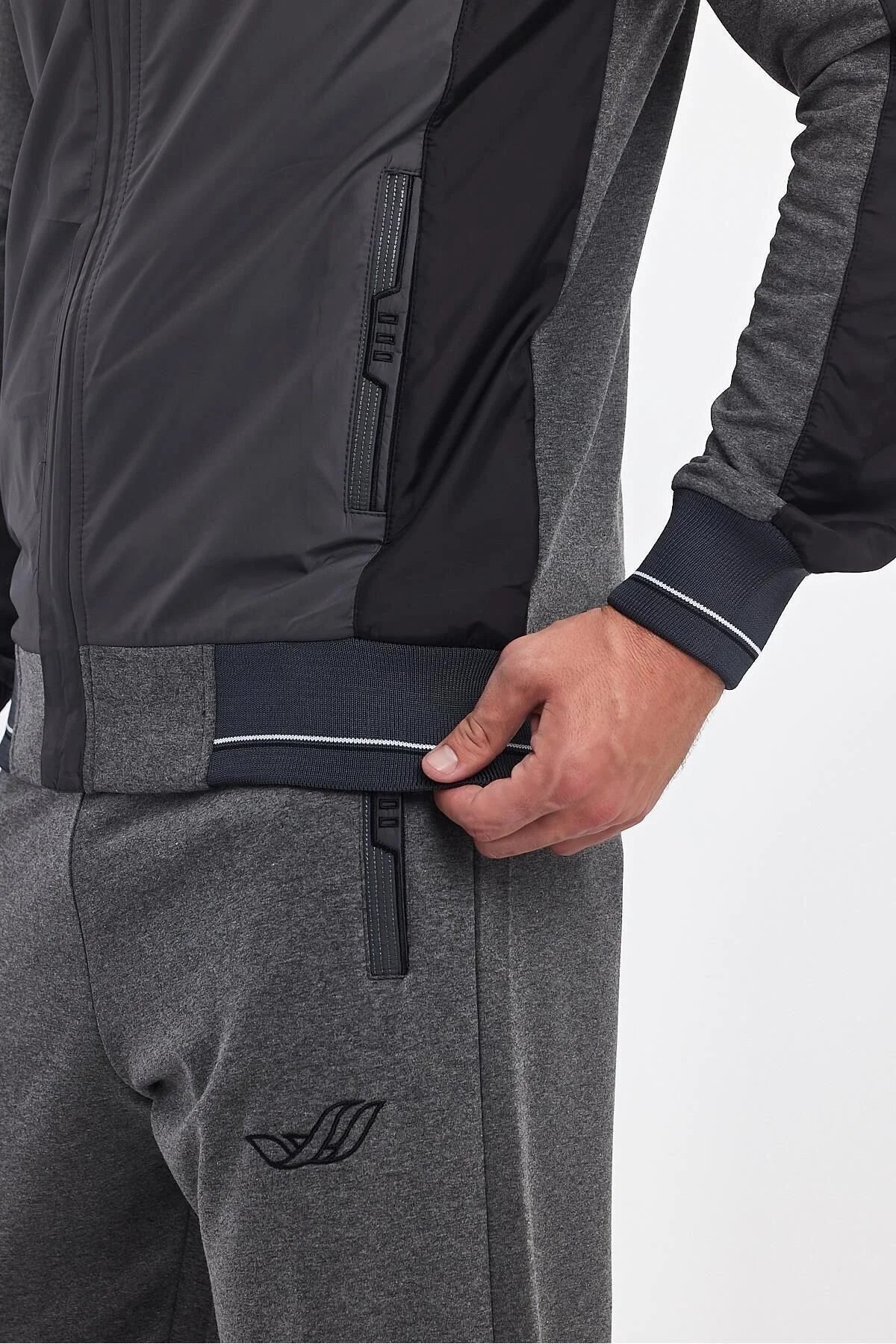 Erkek Yandan Robalı Fermuarlı Spor Eşofman Takımı