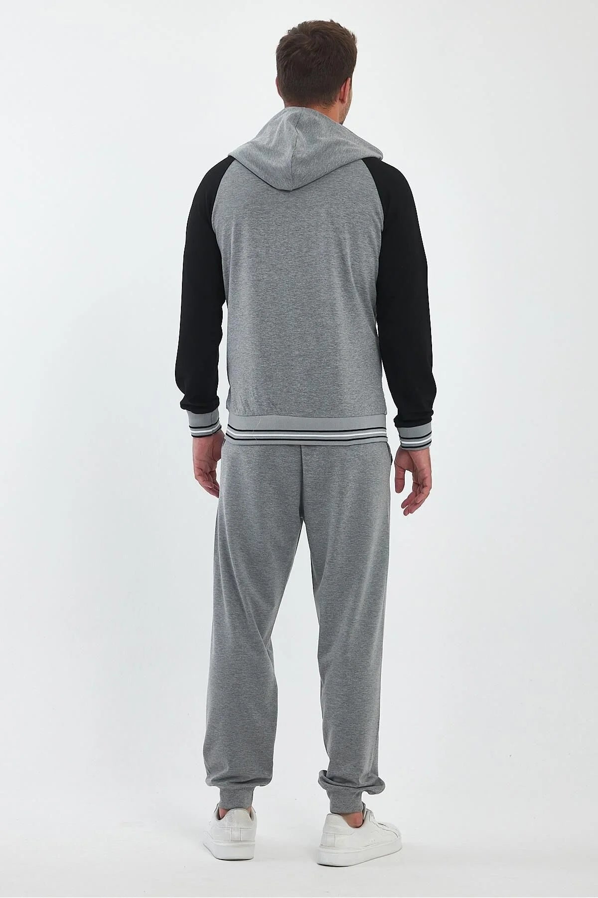 Erkek Kapüşonlu Spor Eşofman Takımı