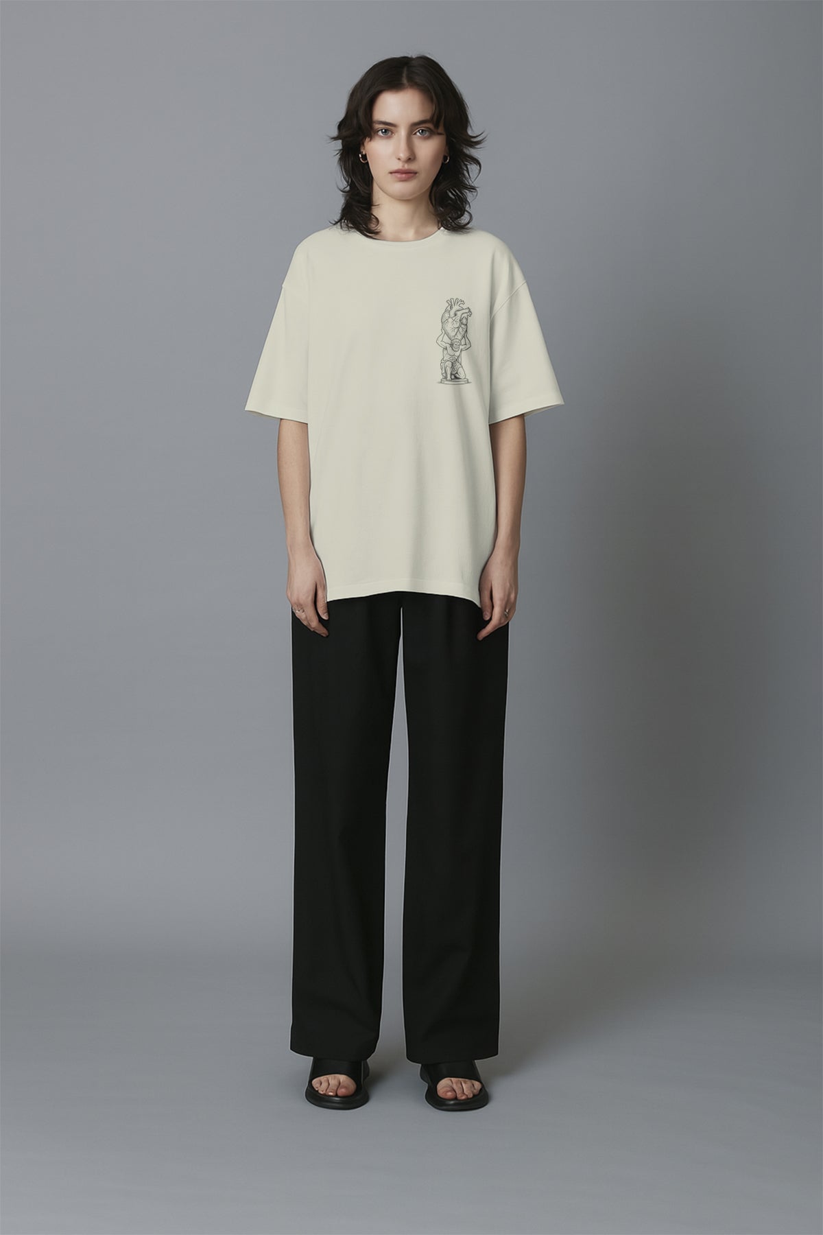 Minimal Tasarım Oversize Tişört