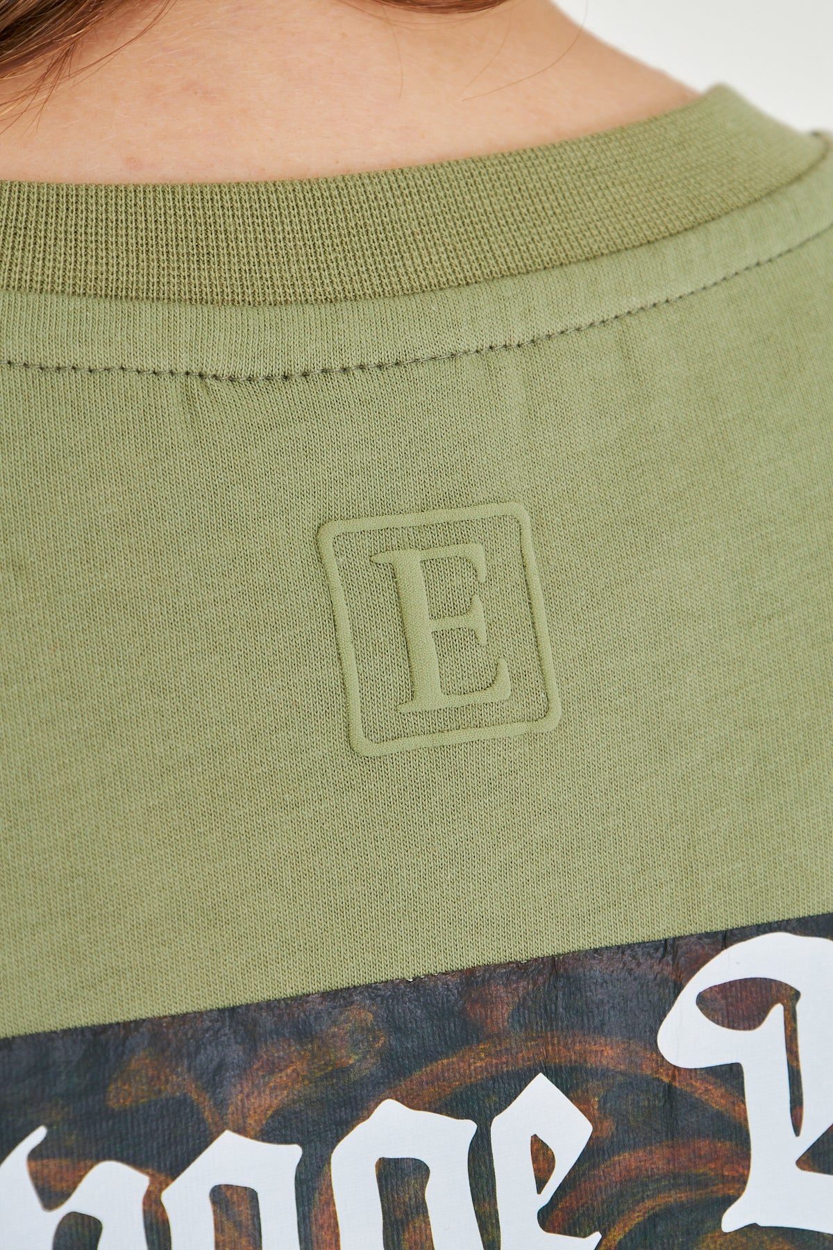 Sırt Tasarım Oversize Tişört