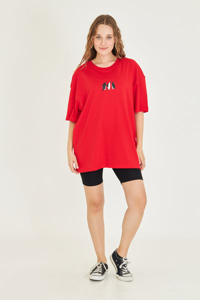 Minimal Tasarım Oversize Tişört