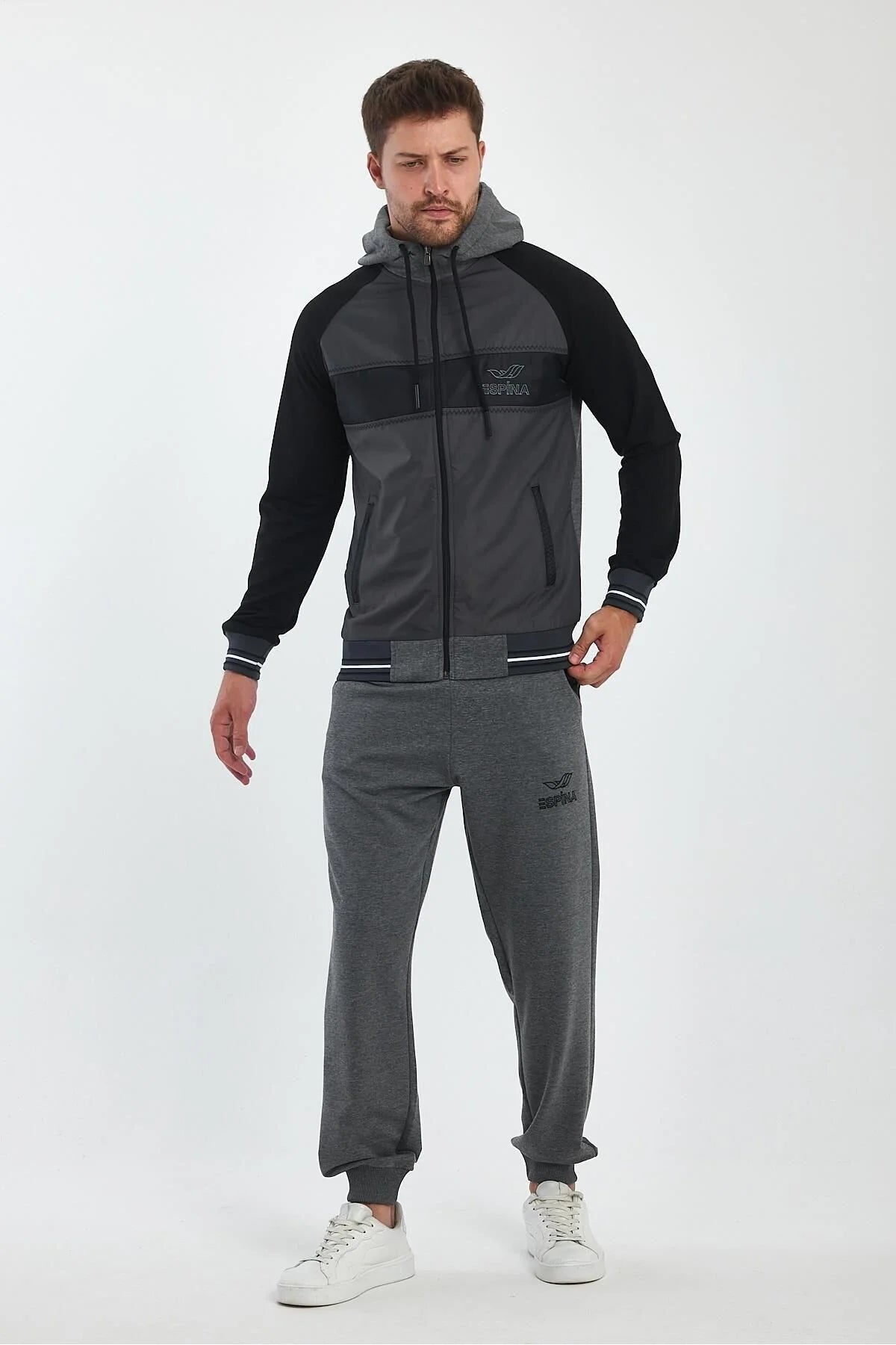 Erkek Kapüşonlu Spor Eşofman Takımı