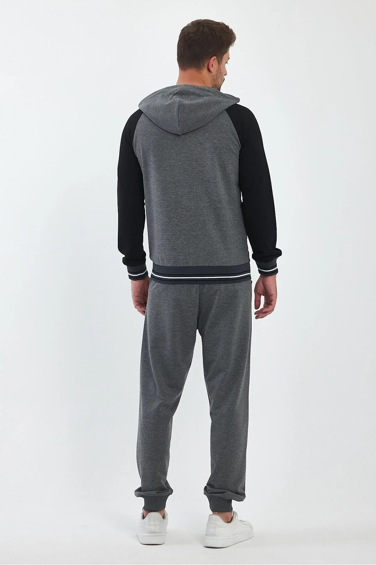 Erkek Kapüşonlu Spor Eşofman Takımı