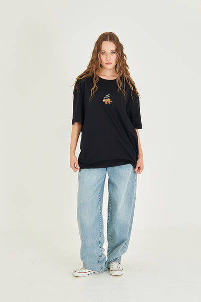 Minimal Tasarım Oversize Tişört