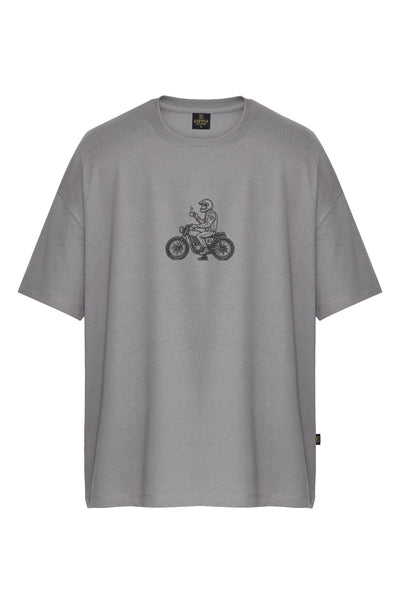 Minimalist Design Oversize T-shirt 