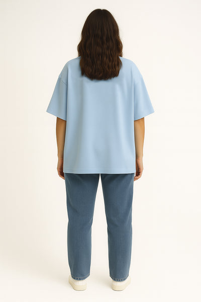 Minimal Tasarım Oversize Tişört