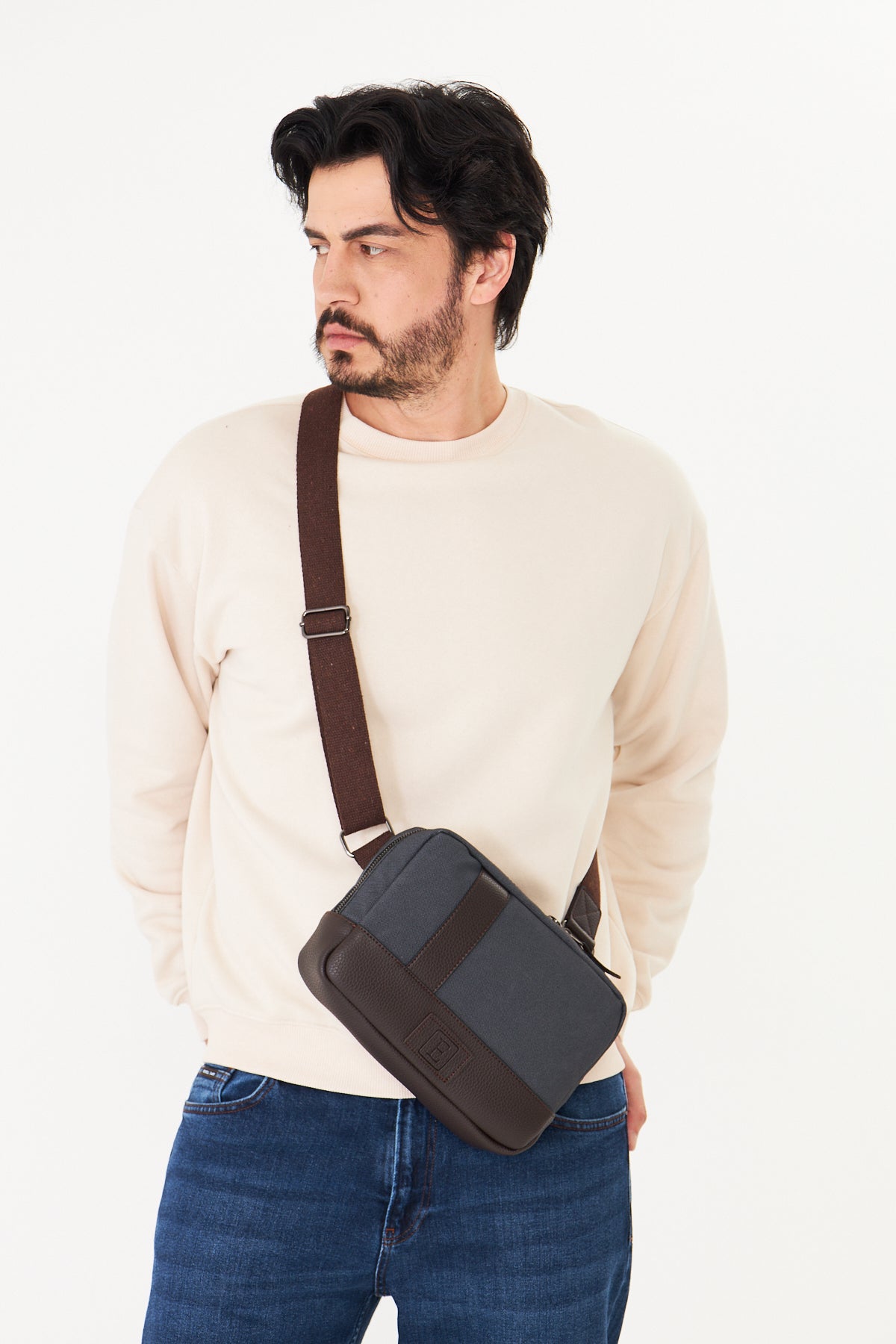 Unisex Hasır Dokulu Çapraz Omuz Çantası