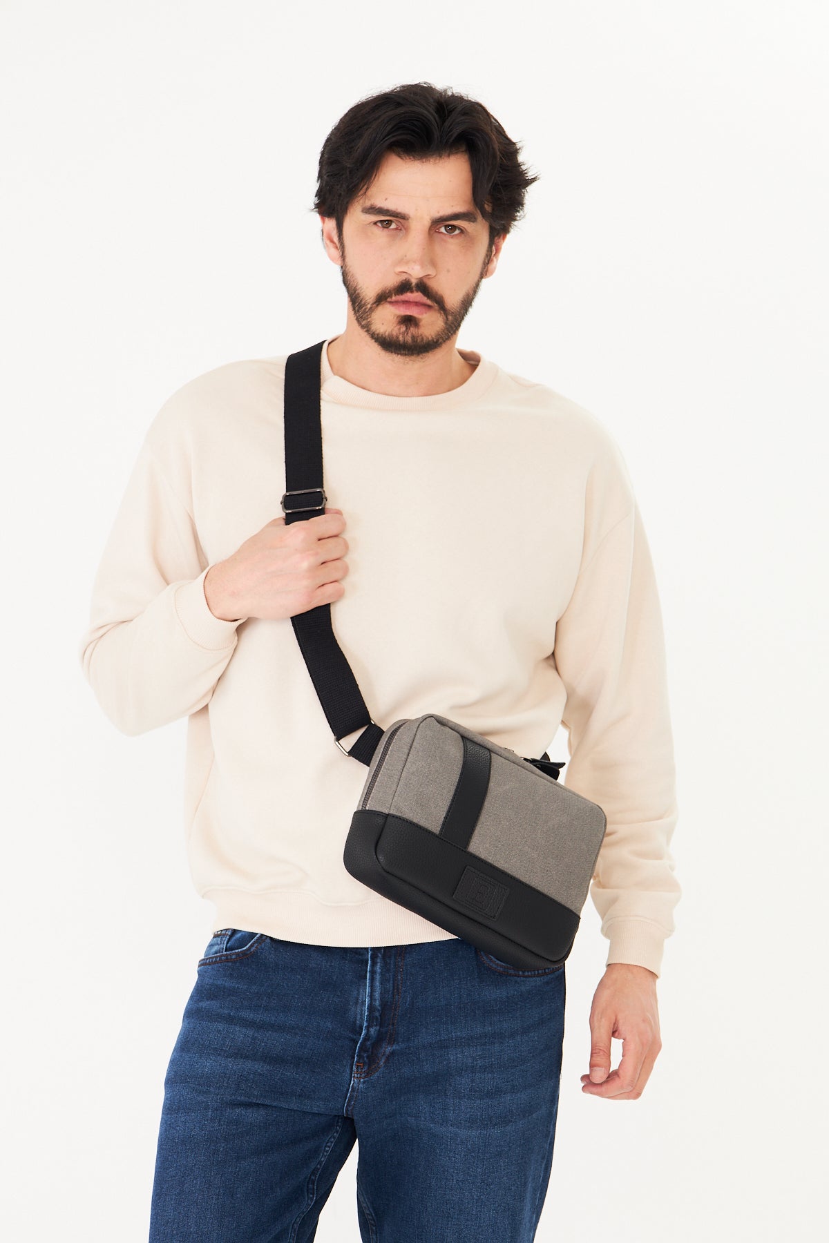 Unisex Hasır Dokulu Çapraz Omuz Çantası