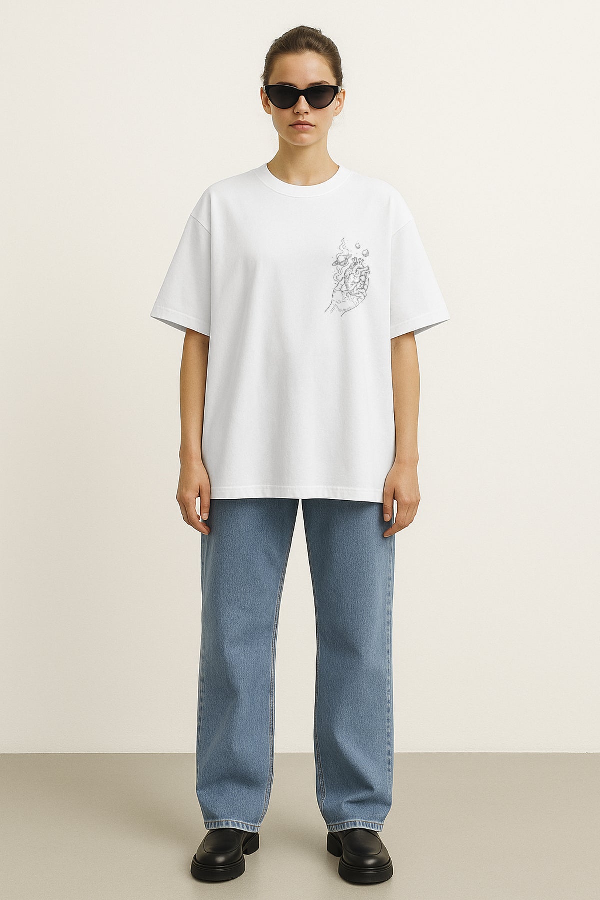 Minimal Tasarım Oversize Tişört