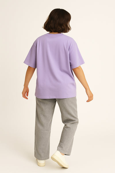 Minimal Tasarım Oversize Tişört